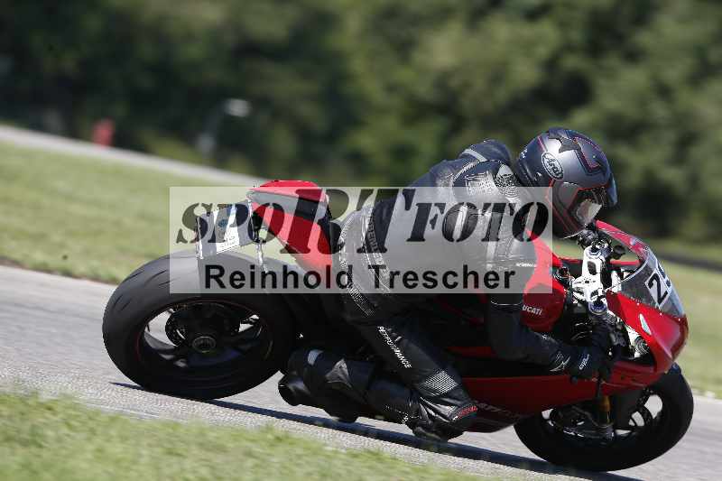 /43 08.08.2025 Discover the Bike ADR/Race 3 rot/299